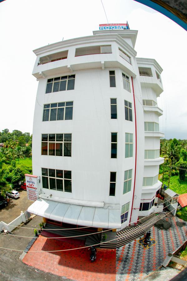 Lals Residency Hotel Adur Exterior photo
